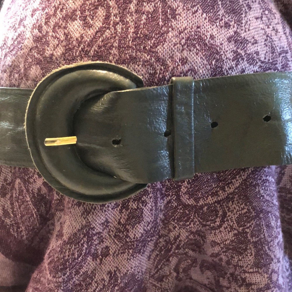 Women’s Vintage Gray Leather Belt M/L (29-33”) Length 36.25” Width 1.75”